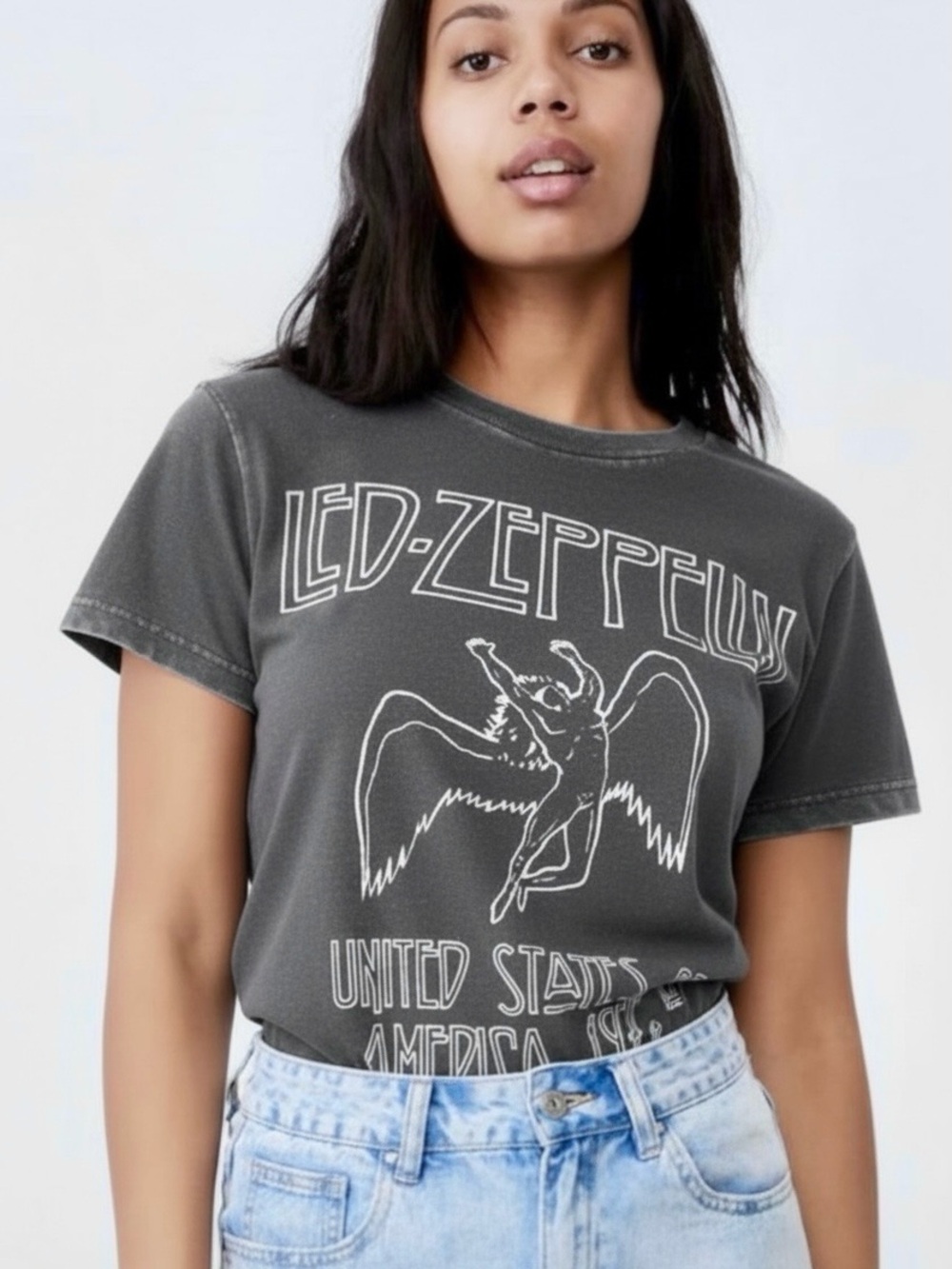 Led Zeppelin Band T-Shirt USA 1977 Rock Graphic Tee